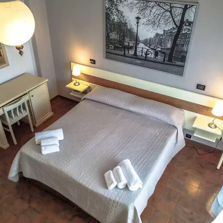 Giulia Hotel Marina di Massa